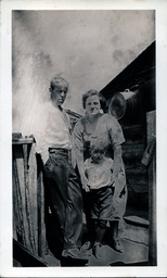 Young Tom Ross with Parents