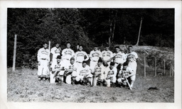 Tom Ross and Manistique Red Birds/Cardinals Baseball Team Photo