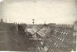 Construction of Davis Lock