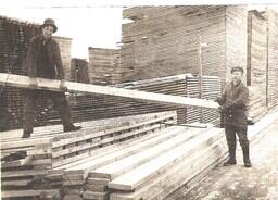 Mill Workers on Thompson Dock